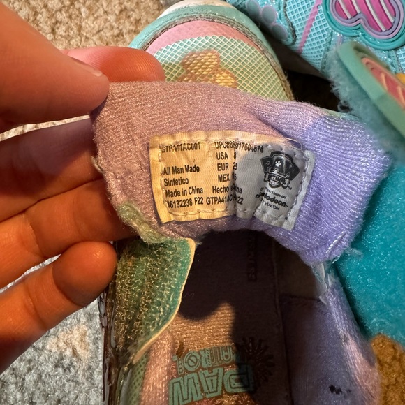 Toddler girl 8c shoes - Picture 4 of 4